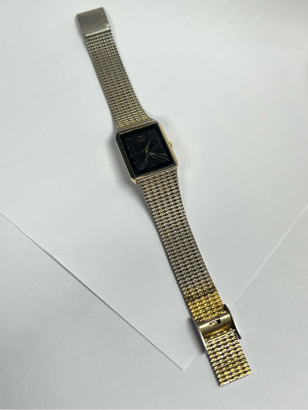 Vintage Seiko Damaged Tank Style Watch